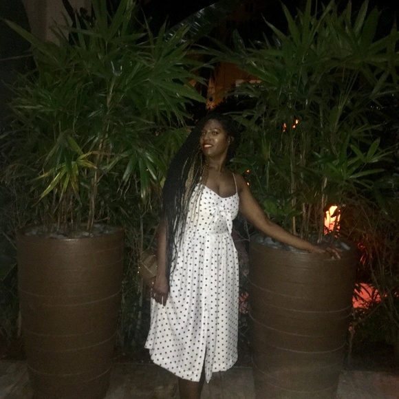 Meet your Posher, Malika - Picture 5 of 5